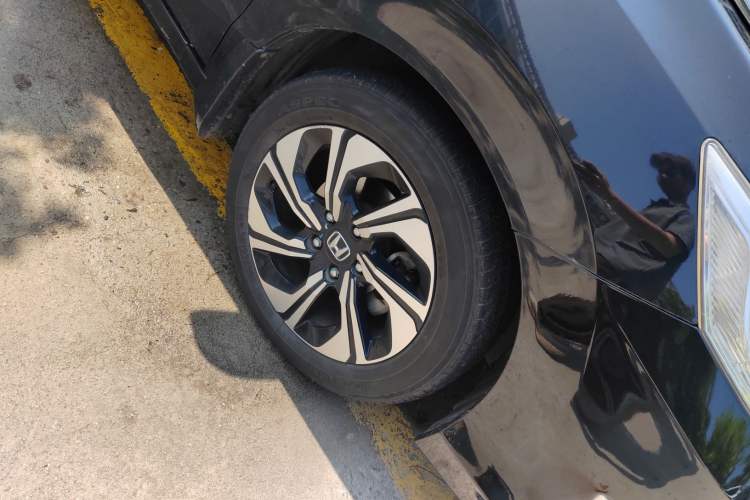Used Honda Crider 2016 1.8L CVT Comfort Version Right Front Wheel Hub