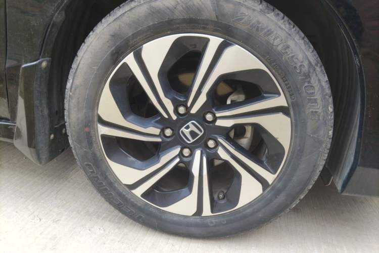 Used Honda Crider 2016 1.8L CVT Comfort Version Right Front Wheel Hub