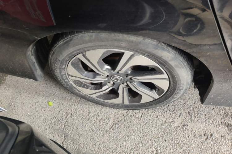 Used Honda Crider 2016 1.8L CVT Luxury Edition Right Rear Wheel Hub
