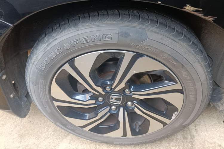 Used Honda Crider 2016 1.8L CVT Comfort Version Right Rear Wheel Hub