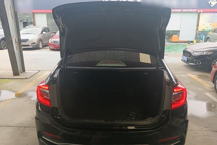 Used Honda Crider 2016 1.8L CVT Luxury Edition Trunk