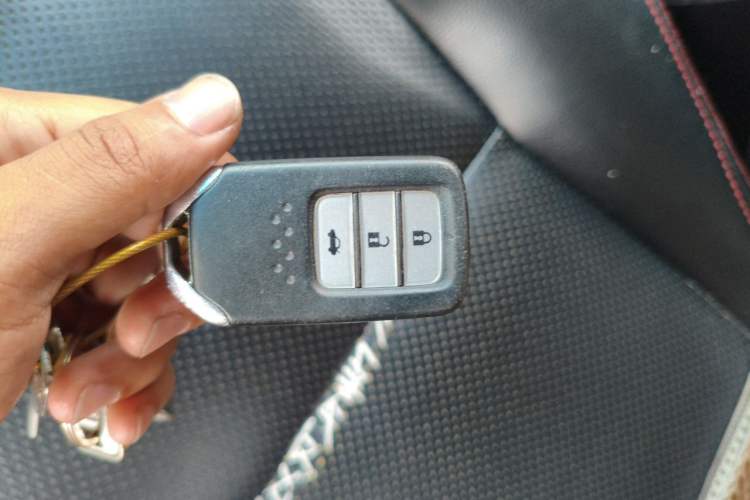 Used Honda Crider 2016 1.8L CVT Luxury Edition Vehicle Key