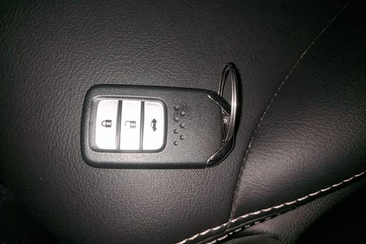 Used Honda Crider 2016 1.8L CVT Luxury Edition Vehicle Key