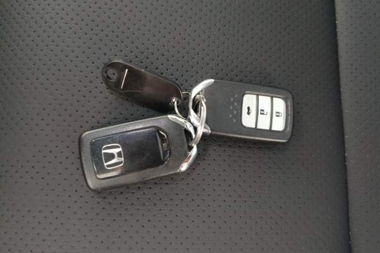 Used Honda Crider 2016 1.8L CVT Luxury Edition Vehicle Key
