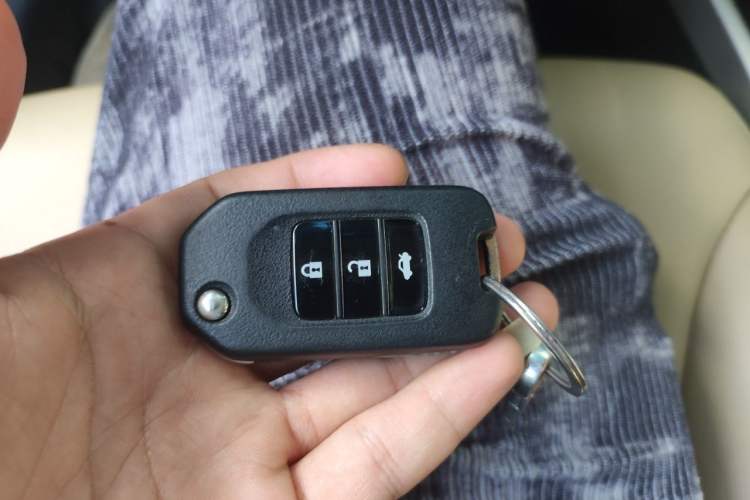 Used Honda Crider 2016 1.8L CVT Comfort Version Vehicle Key