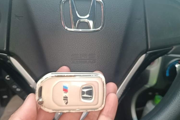 Used Honda Crider 2016 1.8L CVT Luxury Edition Vehicle Key