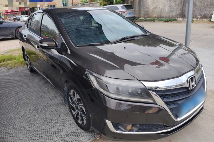 Used Honda Crider 2016 1.8L CVT Luxury Edition Front Right 45 Deg