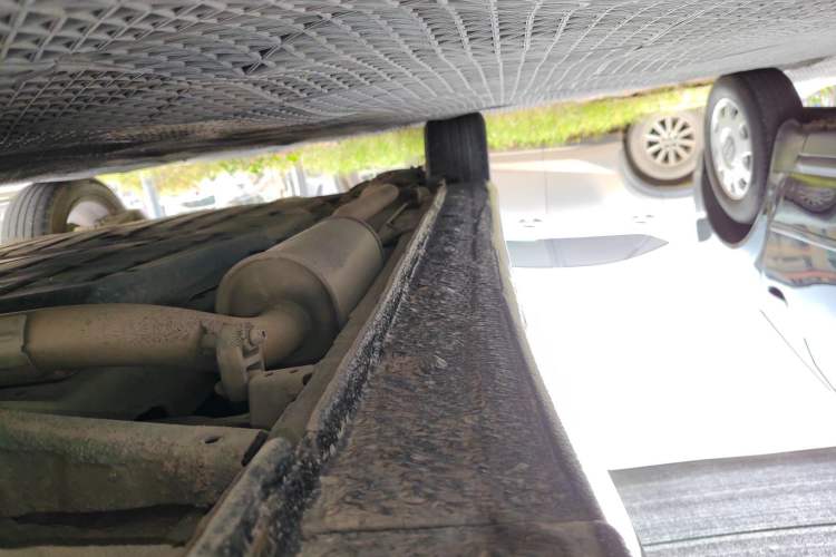 Used Honda Crider 2016 1.8L CVT Luxury Edition Right Side Sill