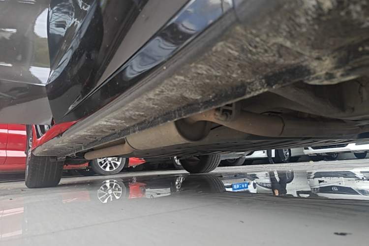 Used Honda Crider 2016 1.8L CVT Luxury Edition Right Side Sill