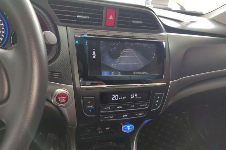 Used Honda Crider 2016 1.8L CVT Leading Edition Audio And AC Panel
