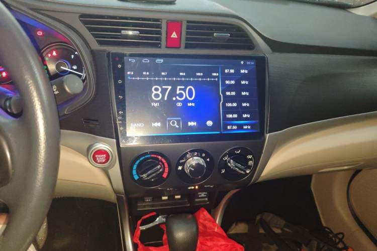 Used Honda Crider 2016 1.8L CVT Luxury Edition Audio And AC Panel