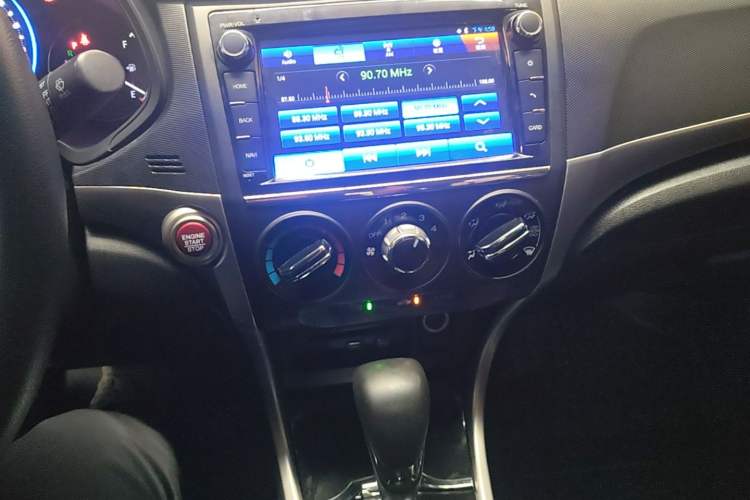 Used Honda Crider 2016 1.8L CVT Luxury Edition Audio And AC Panel