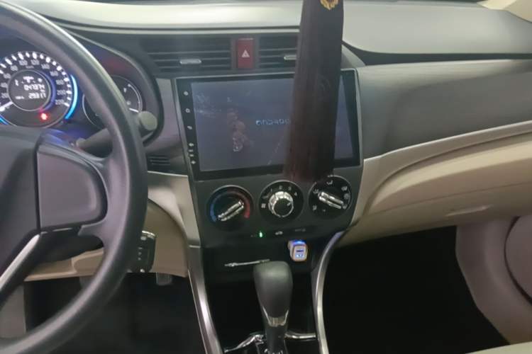 Used Honda Crider 2016 1.8L CVT Comfort Version Audio And AC Panel