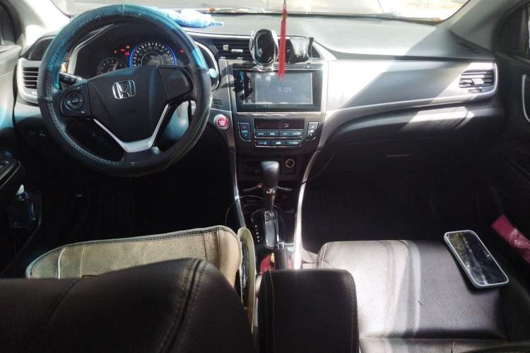 Used Honda Crider 2016 1.8L CVT Leading Edition Center Console