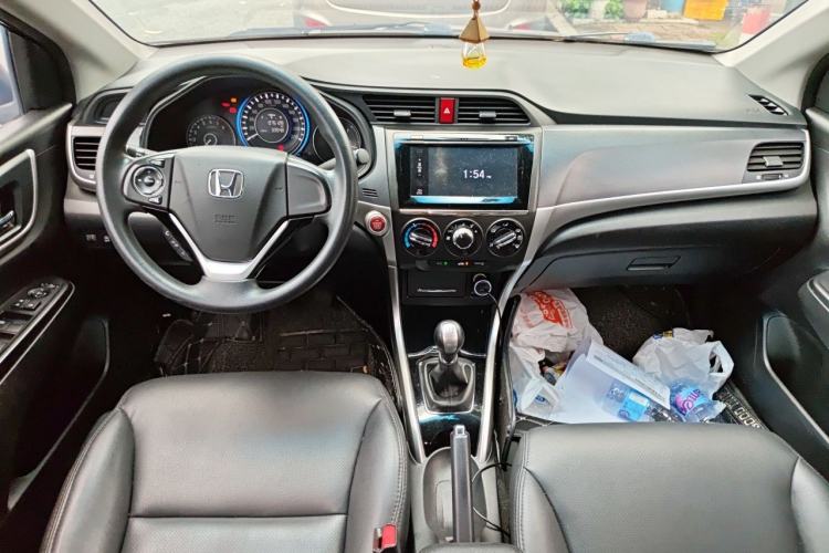 Used Honda Crider 2016 1.8L Manual Luxury Edition Center Console