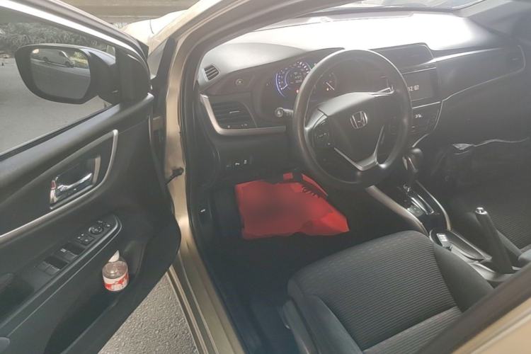 Used Honda Crider 2016 1.8L CVT Leading Edition Driver Seat