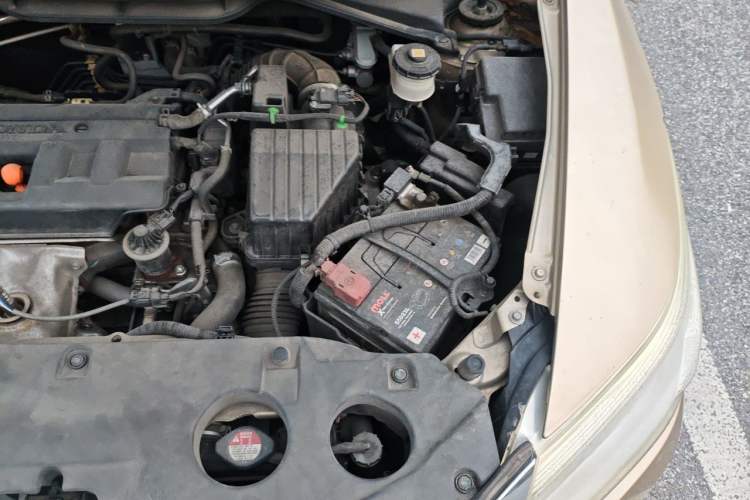 Used Honda Crider 2016 1.8L CVT Luxury Edition Engine Bay Left