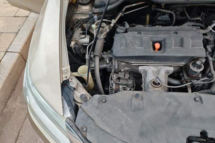 Used Honda Crider 2016 1.8L CVT Luxury Edition Engine Bay Right