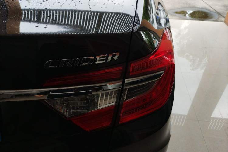 Used Honda Crider 2016 1.8L CVT Comfort Version Exterior 6