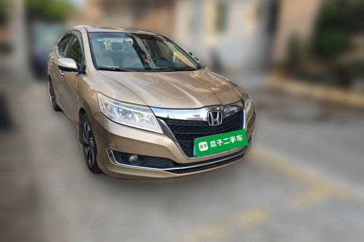 Used Honda Crider 2016 1.8L CVT Luxury Edition Front Right 45 Deg