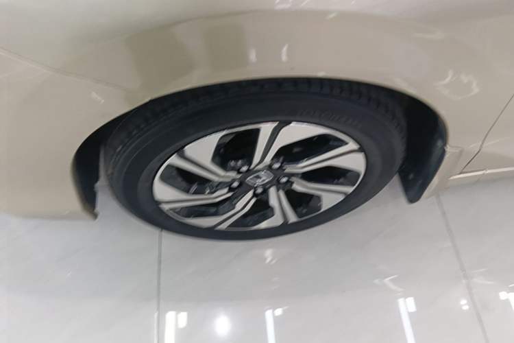 Used Honda Crider 2016 1.8L CVT Comfort Version Left Front Wheel Hub