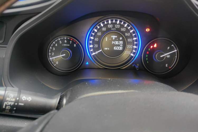 Used Honda Crider 2016 1.8L CVT Leading Edition Odometer Close Up