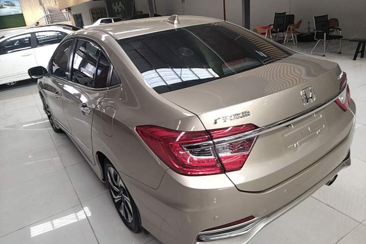 Used Honda Crider 2016 1.8L CVT Luxury Edition Rear Left 45 Deg
