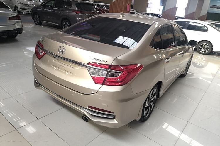 Used Honda Crider 2016 1.8L CVT Luxury Edition Rear Right 45 Deg