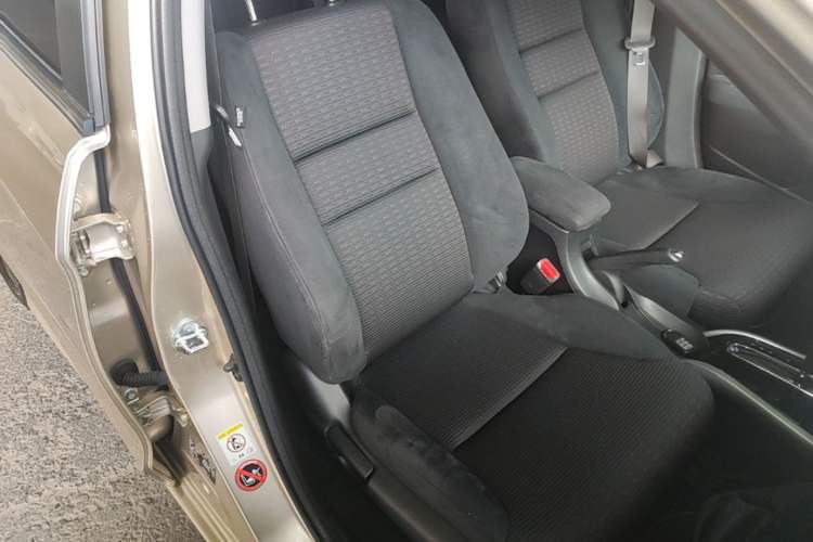 Used Honda Crider 2016 1.8L CVT Leading Edition Right Front Seat