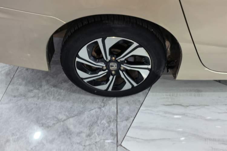 Used Honda Crider 2016 1.8L CVT Luxury Edition Right Rear Wheel Hub