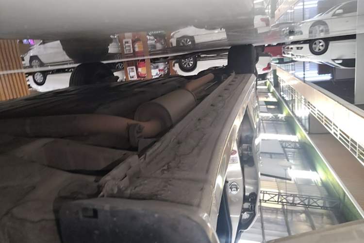 Used Honda Crider 2016 1.8L CVT Luxury Edition Right Side Sill