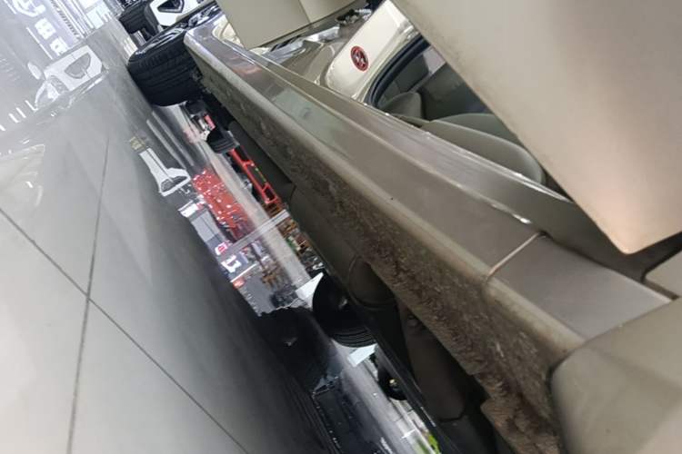Used Honda Crider 2016 1.8L CVT Comfort Version Right Side Sill
