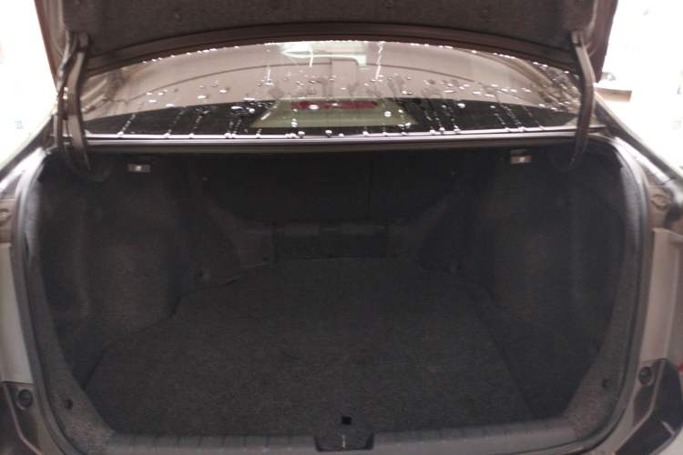 Used Honda Crider 2016 1.8L CVT Comfort Version Trunk