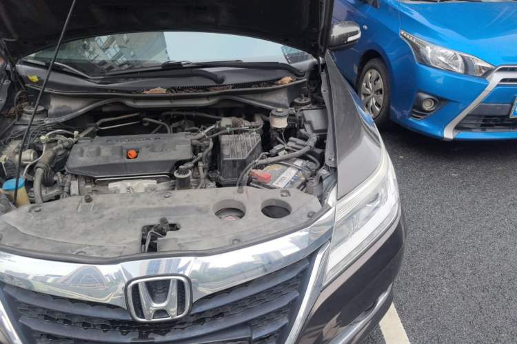 Used Honda Crider 2016 1.8L CVT Comfort Version Engine Bay Left