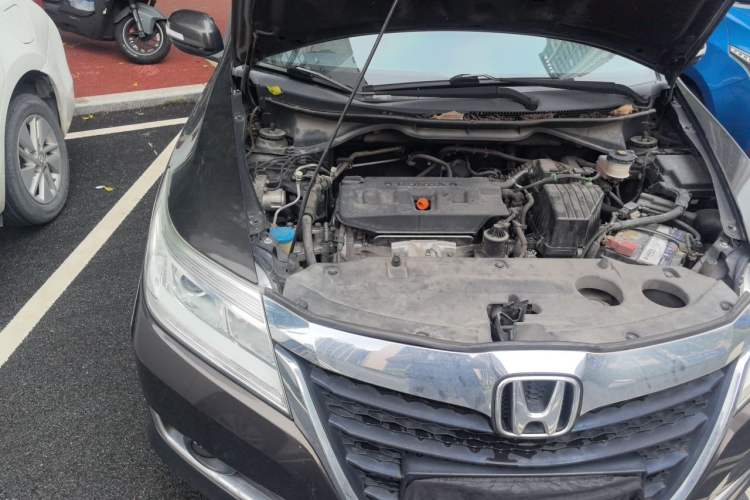 Used Honda Crider 2016 1.8L CVT Comfort Version Engine Bay Right