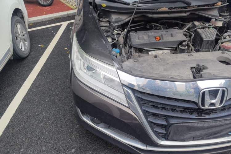 Used Honda Crider 2016 1.8L CVT Comfort Version Right Front Headlight