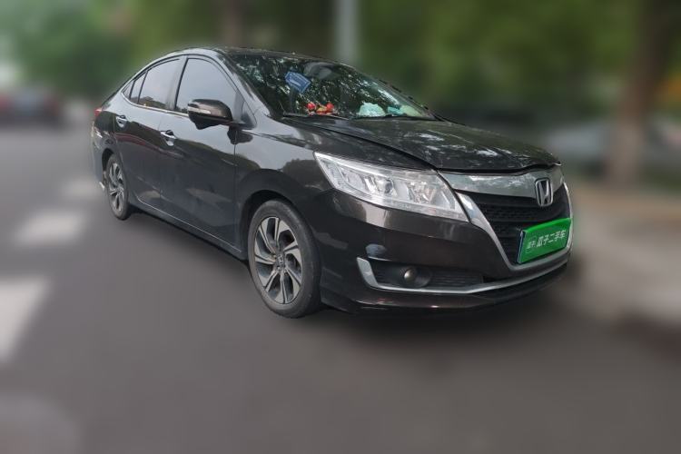 Used Honda Crider 2016 1.8L CVT Luxury Edition Front Right 45 Deg