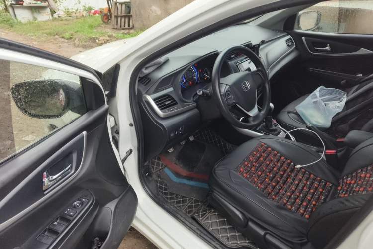 Used Honda Crider 2016 1.8L Manual Luxury Edition Driver Seat