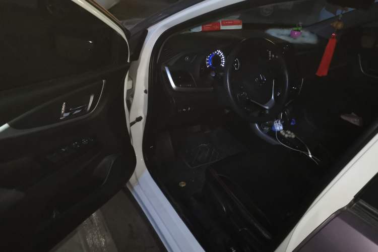 Used Honda Crider 2016 1.8L CVT Luxury Edition Driver Seat