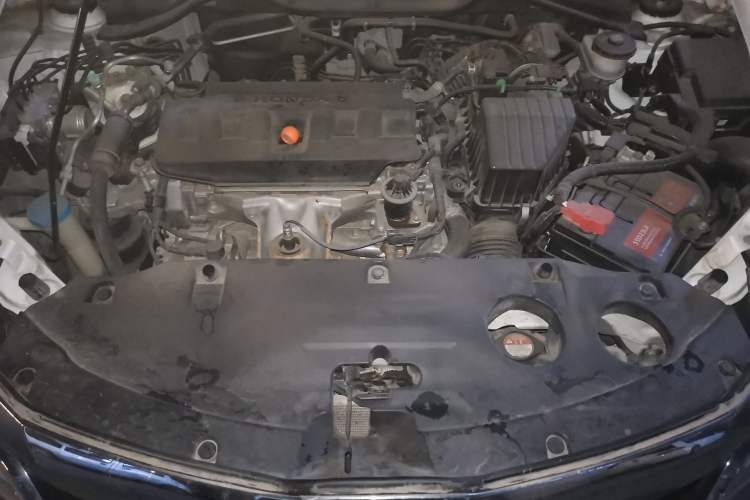 Used Honda Crider 2016 1.8L CVT Luxury Edition Engine Bay