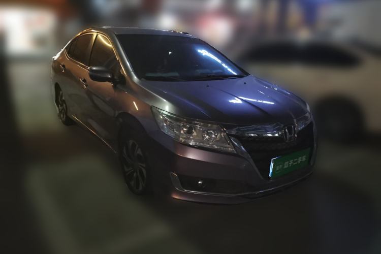 Used Honda Crider 2016 1.8L CVT Luxury Edition Front Right 45 Deg