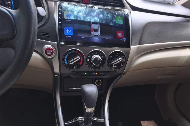 Used Honda Crider 2016 1.8L CVT Luxury Edition Audio And AC Panel