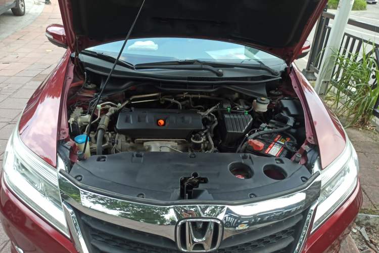 Used Honda Crider 2016 1.8L CVT Luxury Edition Engine Bay