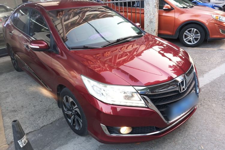 Used Honda Crider 2016 1.8L CVT Comfort Version Front Right 45 Deg