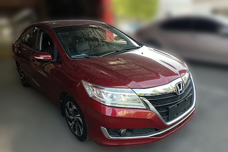Used Honda Crider 2016 1.8L CVT Luxury Edition Front Right 45 Deg