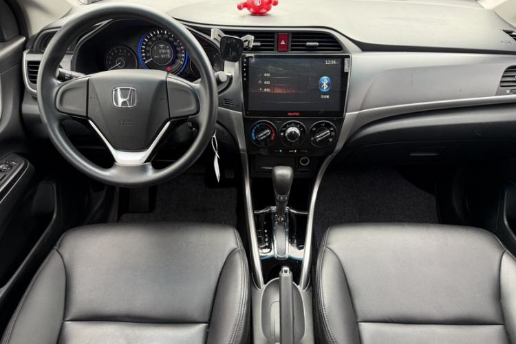 Used Honda Crider 2016 1.8L CVT Comfort Version Interior 1