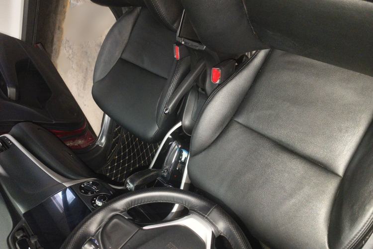 Used Honda Crider 2016 1.8L CVT Luxury Edition Interior 3