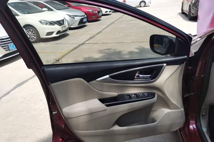 Used Honda Crider 2016 1.8L CVT Luxury Edition Left Front Door Interior