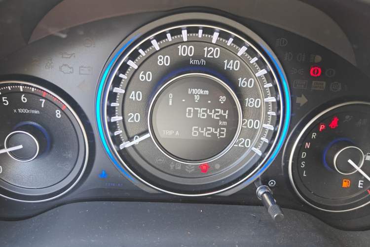 Used Honda Crider 2016 1.8L CVT Comfort Version Odometer Close Up
