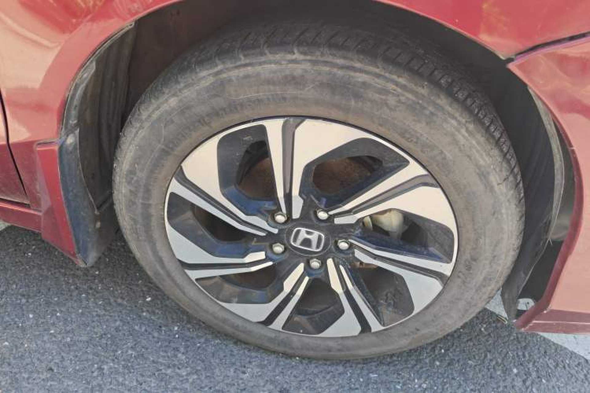 Used Honda Crider 2016 1.8L CVT Comfort Version Right Front Wheel Hub